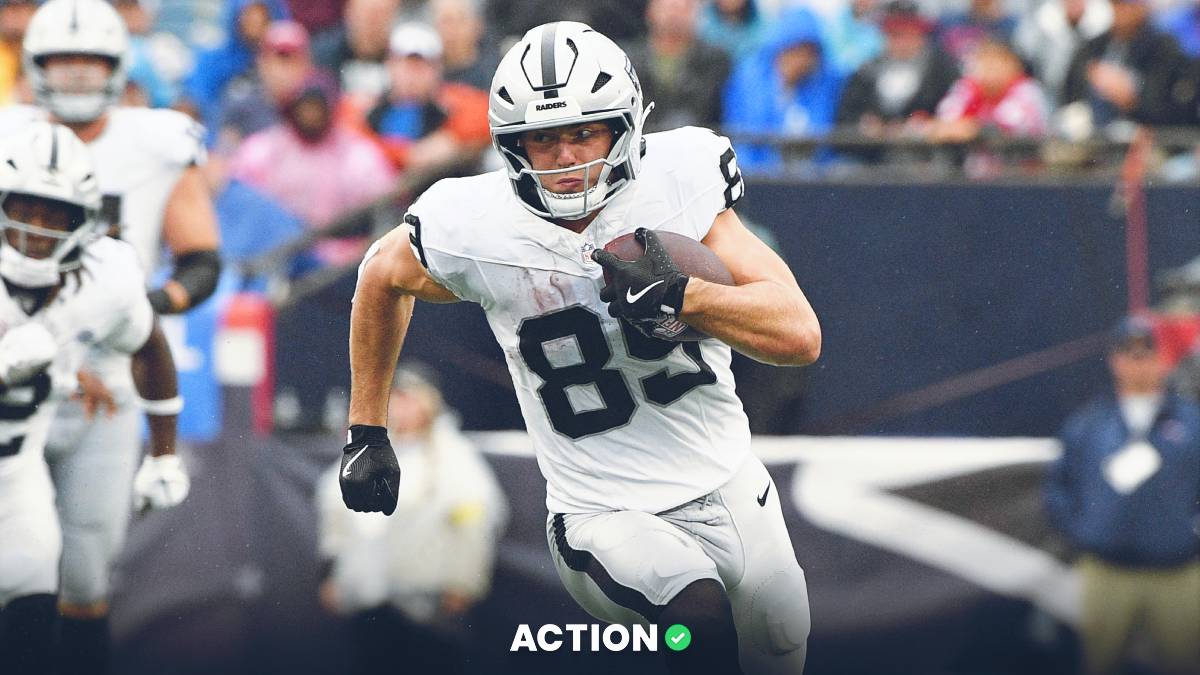 Raiders vs. Chargers Parlay: +174 SGP for MNF Image