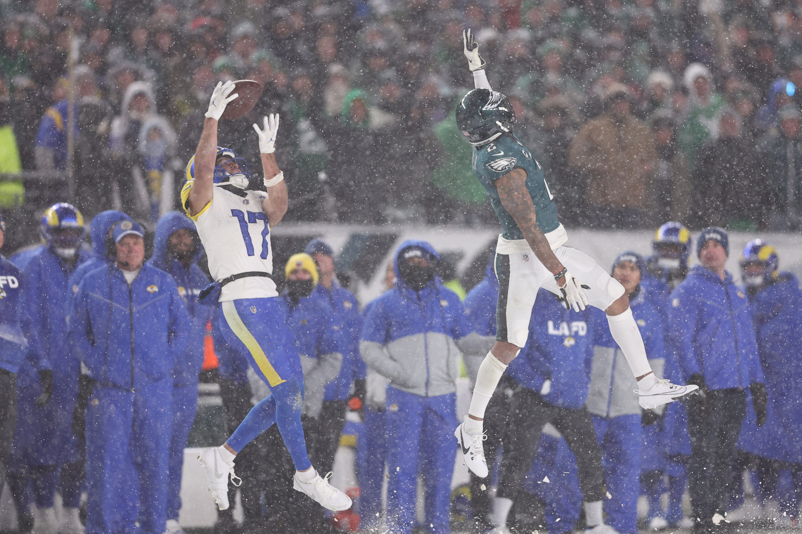 Dabble Promo Code ACTION: Score $25 Sign-Up Bonus for NCAAF and NFL Picks article feature image