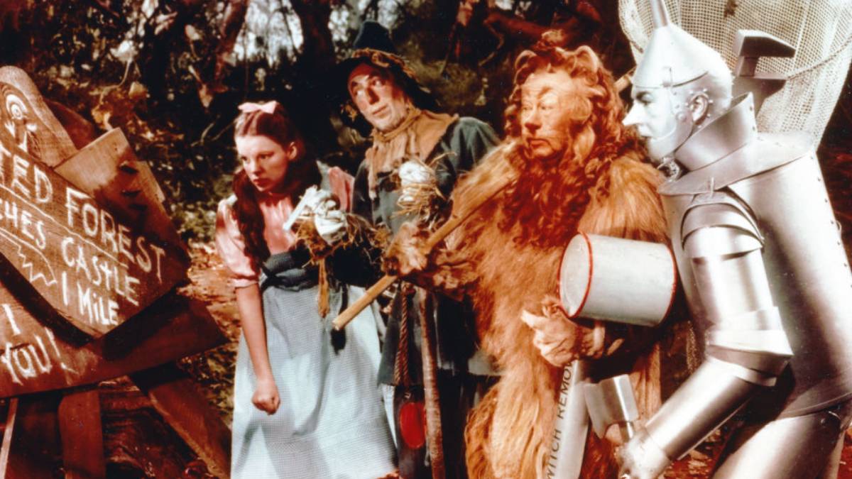 Wizard of Oz fans are paying an average of almost $200 apiece, to watch the movie at the Sphere Las Vegas, which means the movie is generating ticket sales of as much as $2 million a day.
