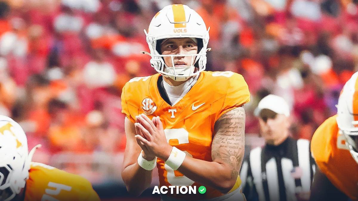 College Football Player Props Saturday: 6 Picks from Advanced Projections article feature image