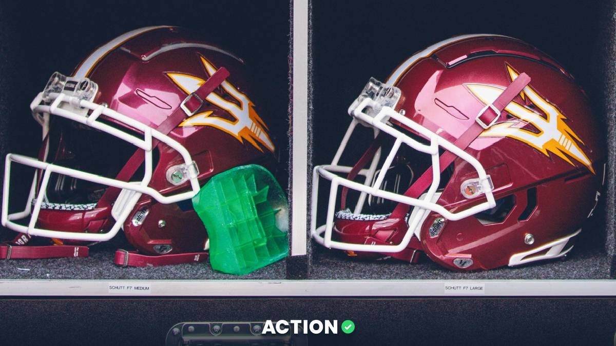 College Football Odds: Wrong-Team-Favored Leads Friday Spread Picks article feature image