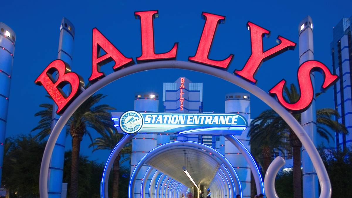 People think Bally’s casino is haunted because it occupies the site of the former MGM Grand, where a devastating 1980 fire killed over 80 people.