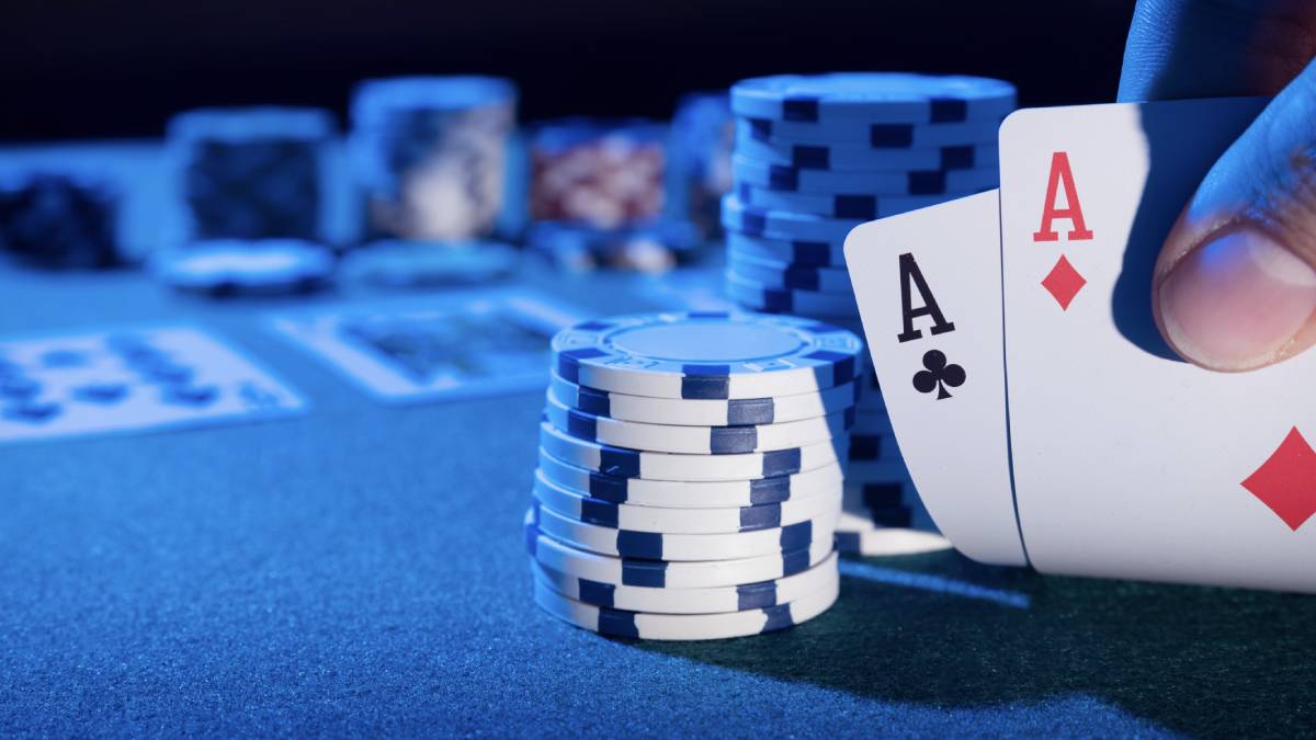Mohegan Sun’s annual Fall Showdown Tournament is a no limit Texas Hold’em poker tournament has a $100,000 guarantee with a pay structure that awards the top 12%.