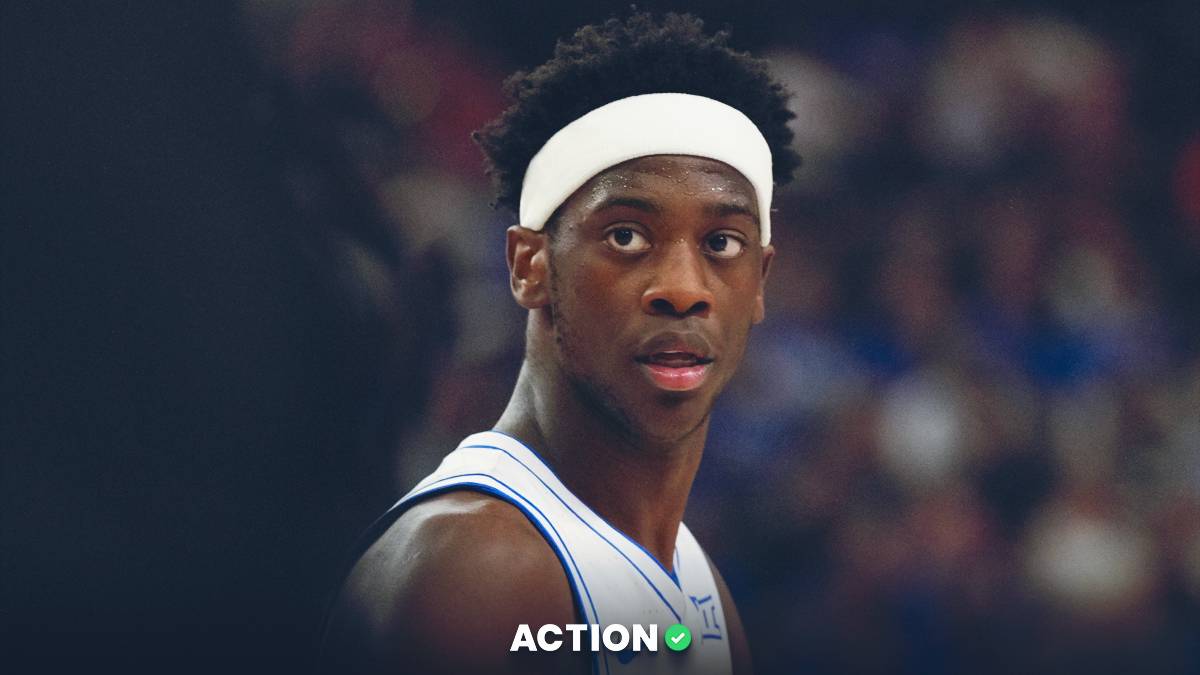 Holy Cross vs BYU Predictions, Picks, Odds for Saturday, November 8 article feature image