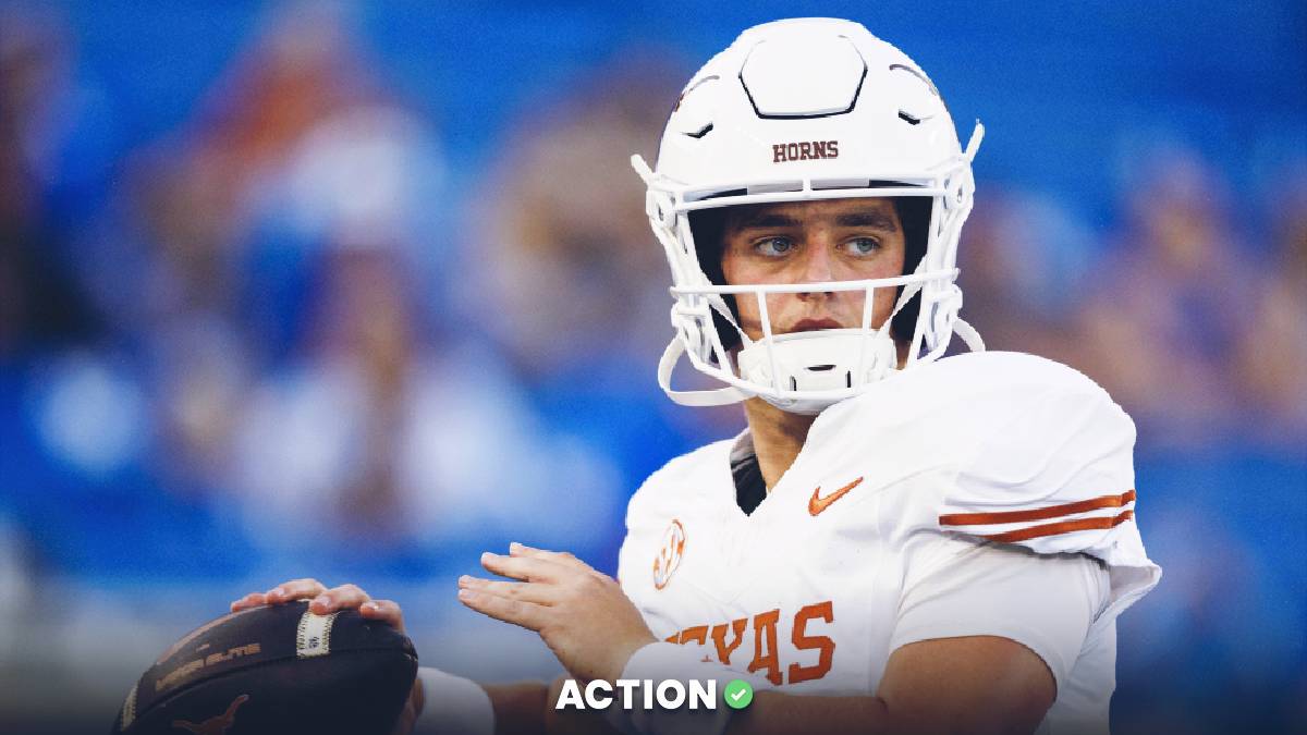 Arkansas vs Texas Prediction, Pick, NCAAF Odds for Nov. 22 article feature image