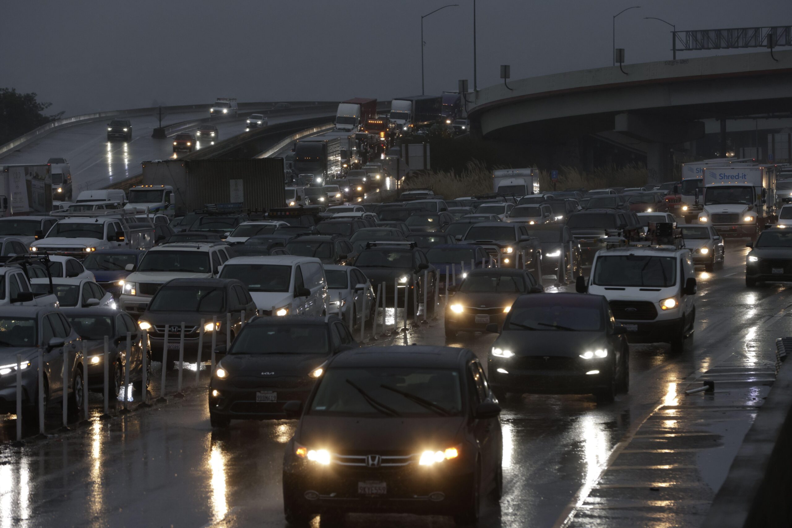 Where Thanksgiving Drivers Face the Worst Delays in 2025 Image