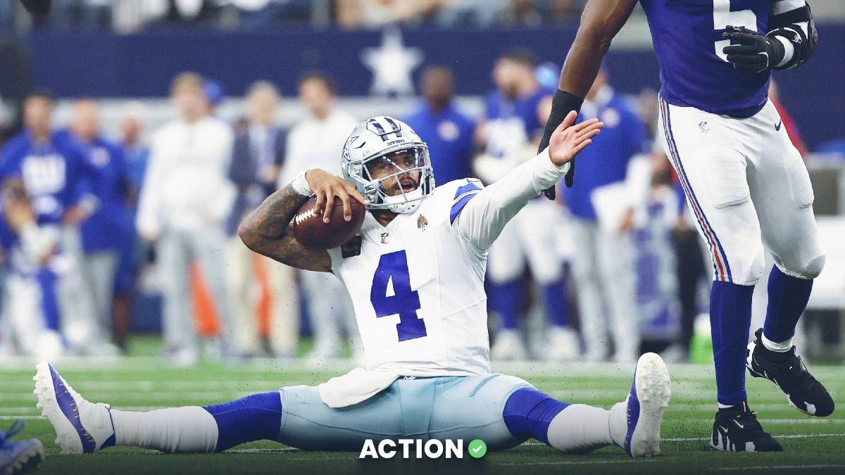 NFL PrizePicks, Underdog Plays for Monday Night Football on November 3