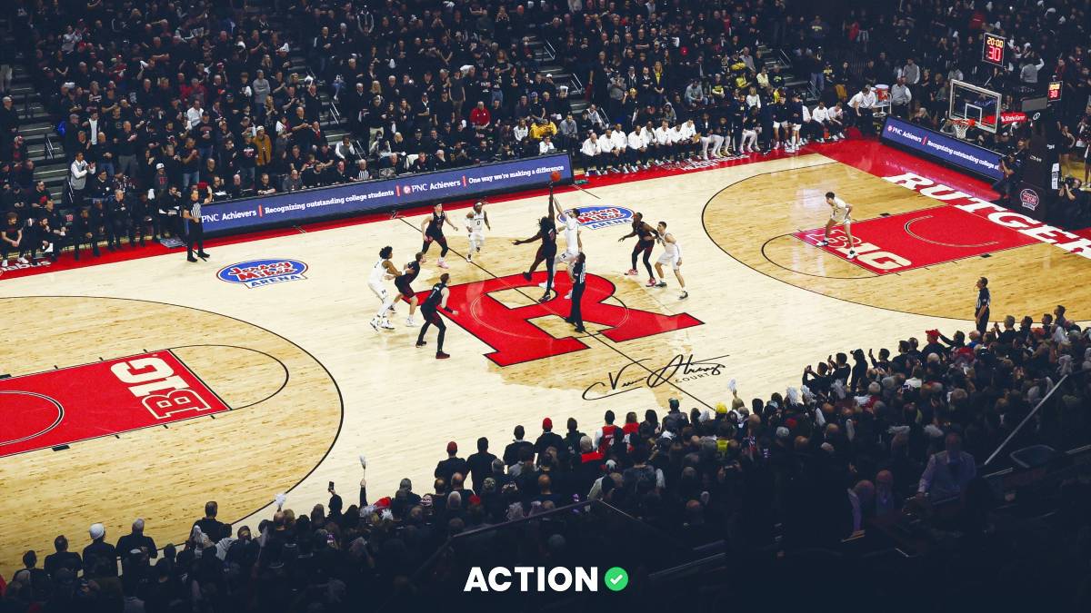 College Basketball Odds: 67% System Picks Iowa vs MSU, Purdue vs Rutgers, More