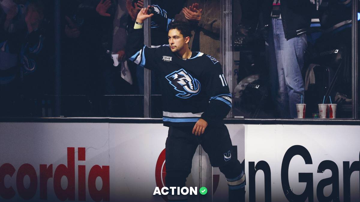 Sabres vs Mammoth: Red Light Party on the Table Image