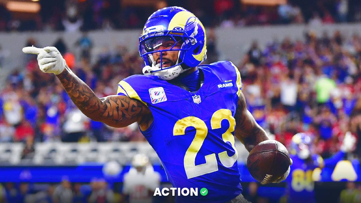 NFL PrizePicks, Underdog Plays for Sunday Night Football on November 23 article feature image