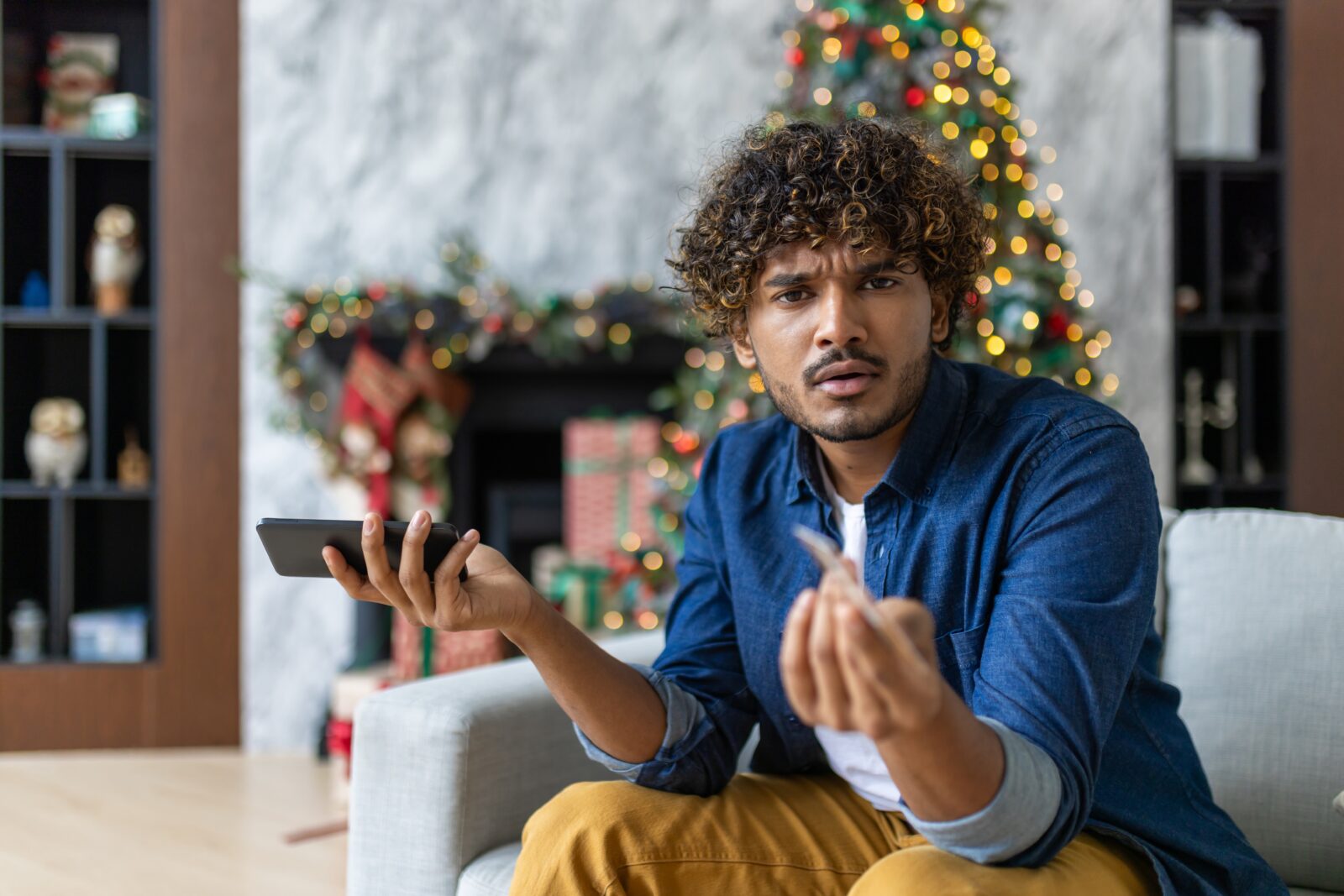Holiday scams are more common than you think so it's important to stay vigilant and keep your eyes out for scammers who may be trying to steal your money just before Christmas.