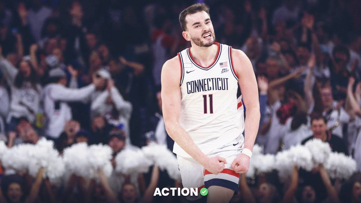 Texas vs UConn Predictions, Picks, Odds for Friday, December 12