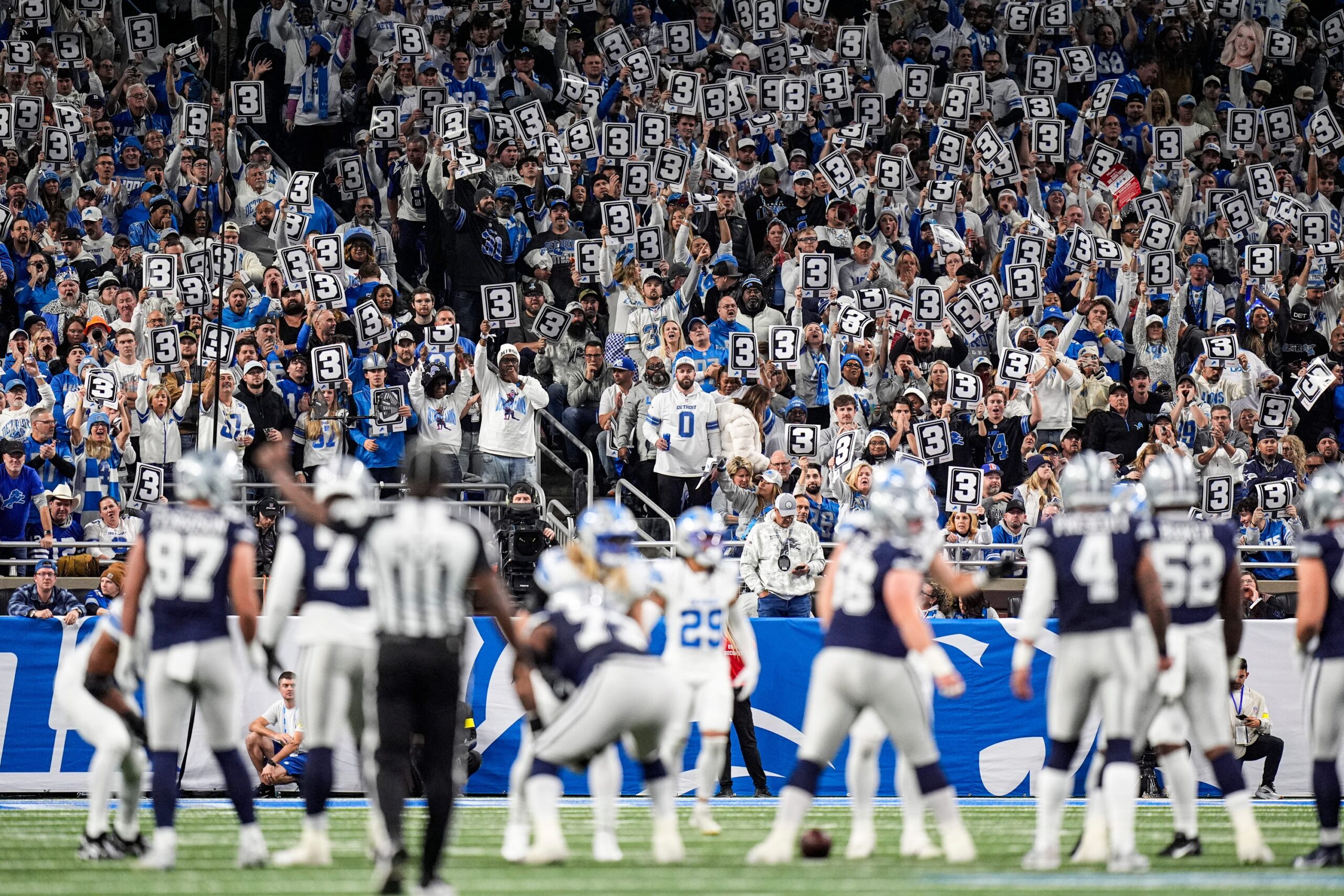 Loudest NFL Fans Ranked: Which Stadiums Bring the Most Noise on Game Day?