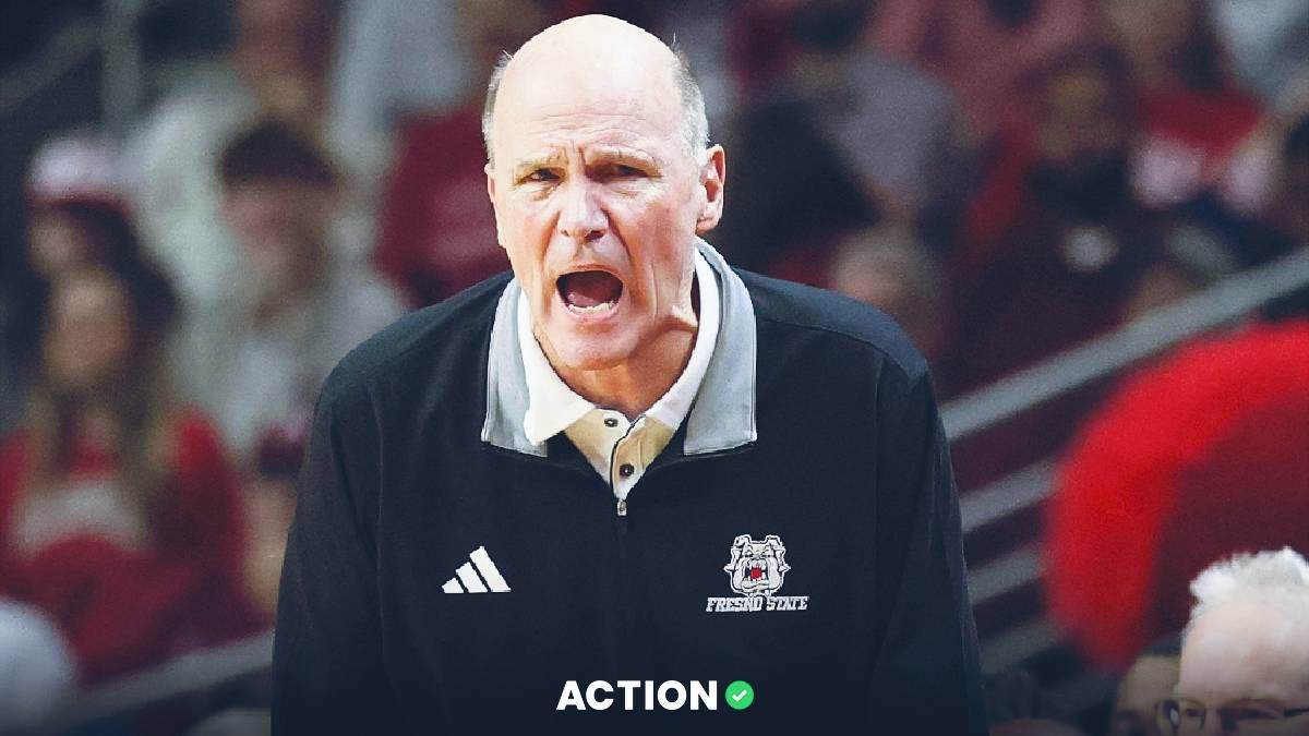 College Basketball Picks: Buffalo vs NIU, Utah State vs Fresno State (Dec. 30) article feature image