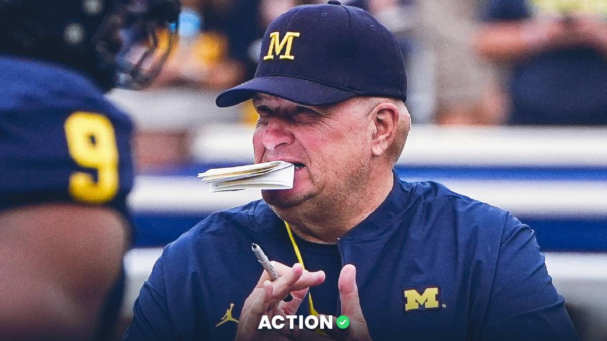 Bowl Game Spread & Moneyline Predictions for Iowa vs Vanderbilt, Michigan vs Texas article feature image