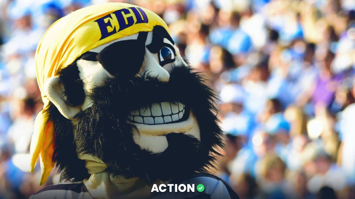 Smart Bowl Game Over/Under Picks for Pitt vs ECU, Virginia vs Missouri, More