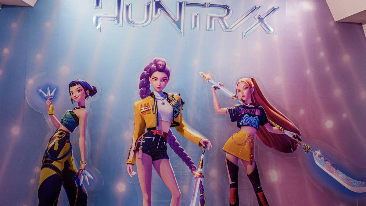 KPop Demon Hunters was considered a major favorite and a sure bet to win major awards, dominating predictions and fan buzz, especially after its huge success at the recent 2026 Golden Globes where it won Best Animated Feature and Best Original Song, validating its strong position in the awards season. 