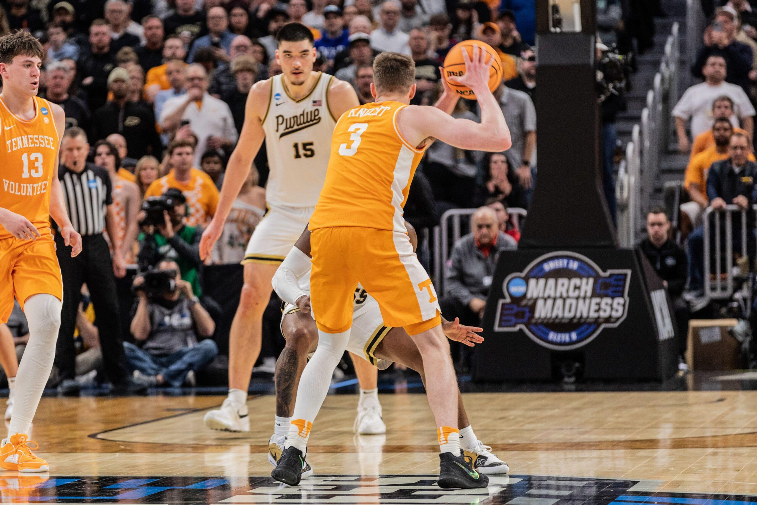 Which College Basketball Programs Changed Most After NIL? Image