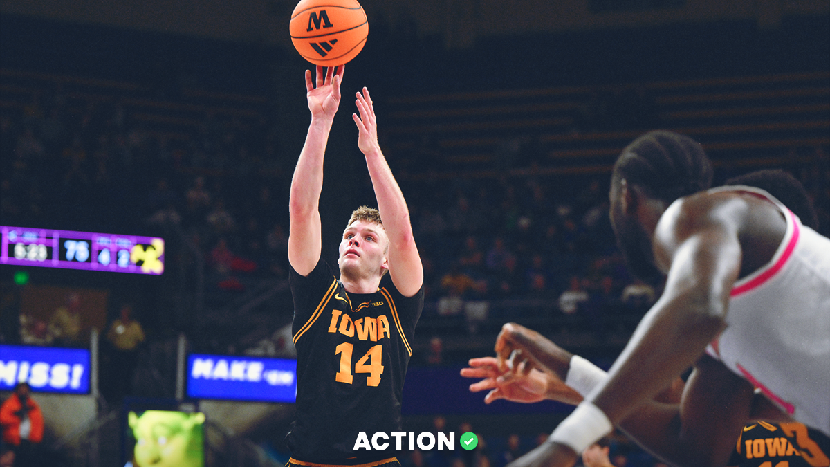 Northwestern vs Iowa Predictions, Picks, Odds for Sunday, February 8