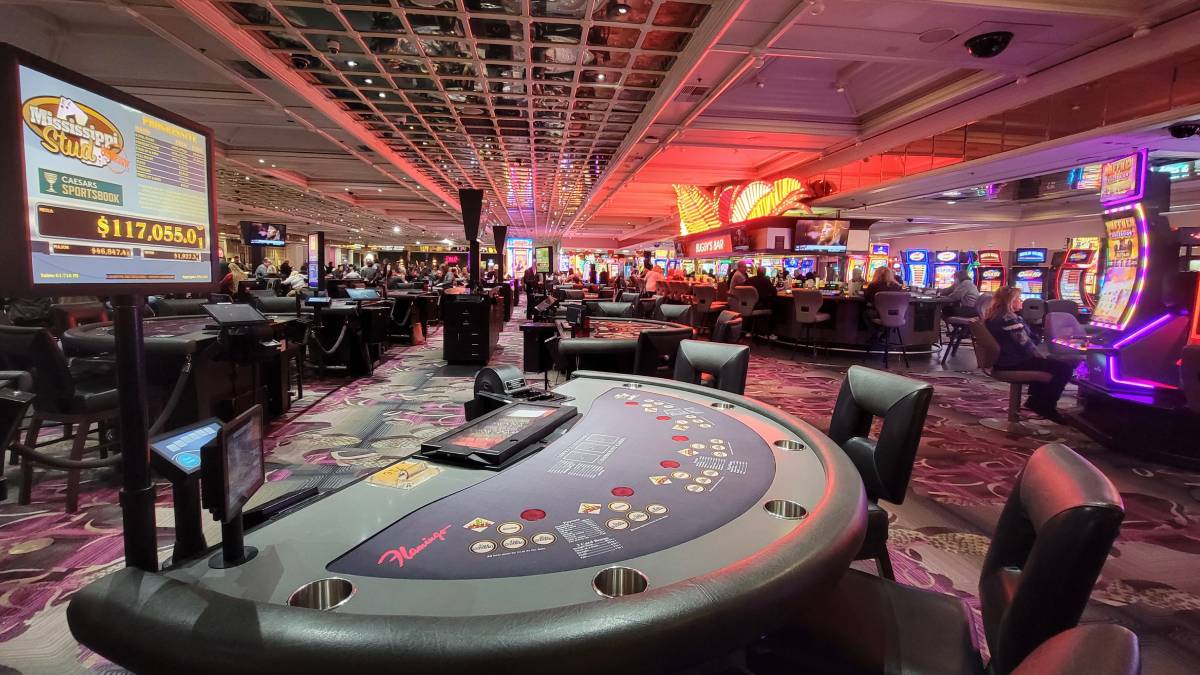 An image of a poker table in Mississippi where lawmakers want to pass a law that would take someone's casino jackpot winnings and use it to pay off any child support debt the person may have. The law would only be applied to slot machines, not traditional table games like poker.