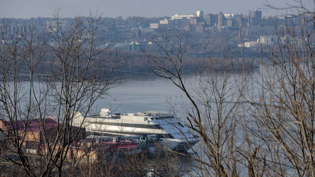 Image of the Par-A-Dice Hotel Casino on the riverboat in East Peoria. A $160 million redevelopment plan was rejected, leaving future plans uncertain.