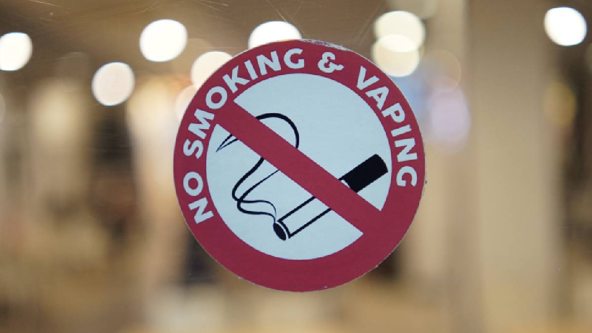 An image of a no smoking sign. The smoke free casino debate is active again with a new new jersey governor and legislature.