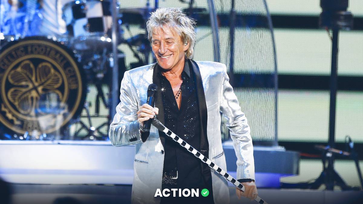 Rod Stewart Extends Las Vegas Residency at Caesars Palace