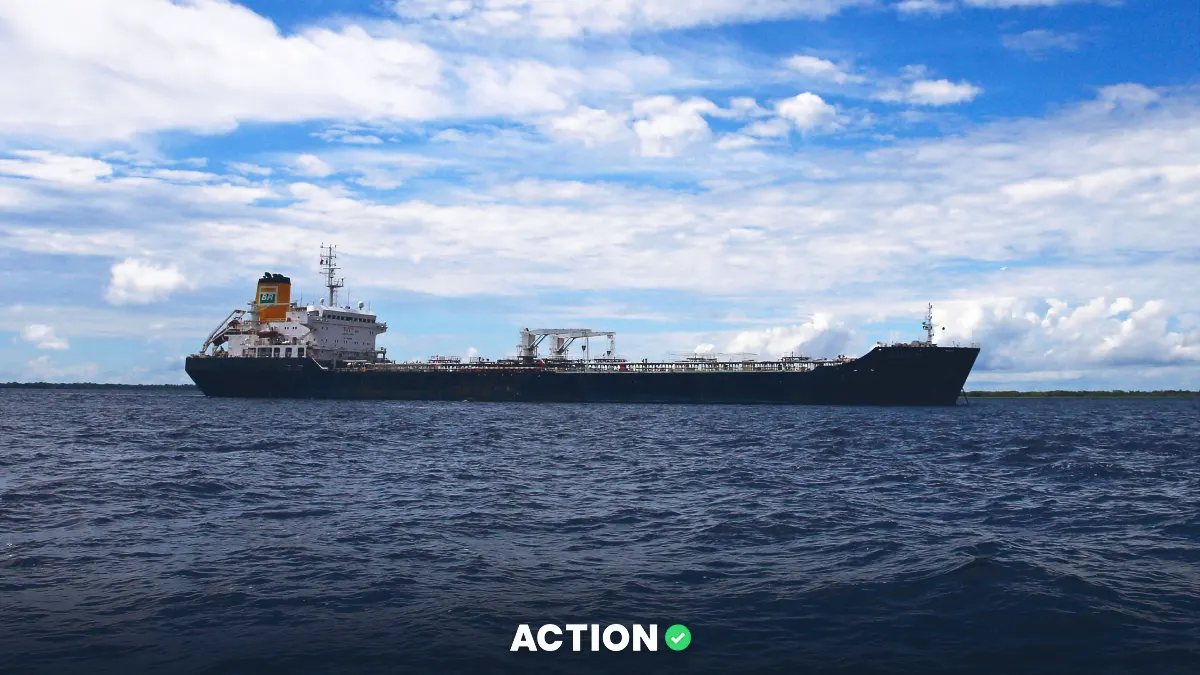 Polymarket Prediction Market Puts 54% Odds on Hormuz Blockade Ending by April 30 Image