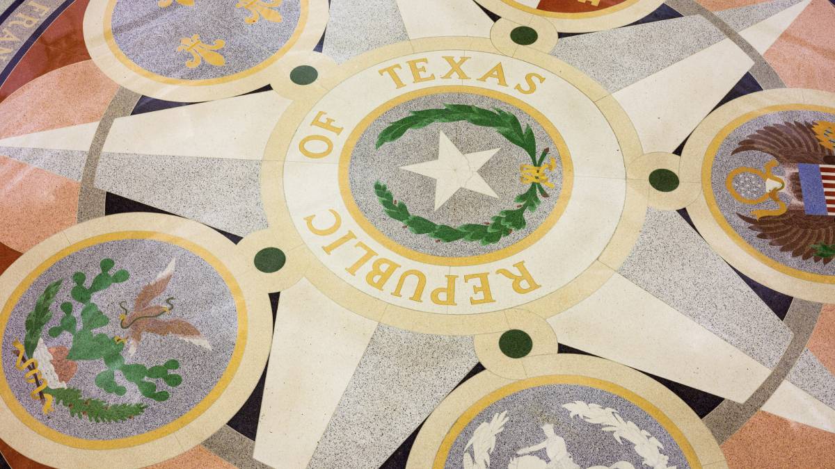 Image of the Texas State Seal, representing the ongoing efforts to break down the barriers to legal casino resorts in Texas as the state navigates complex legal and political challenges.