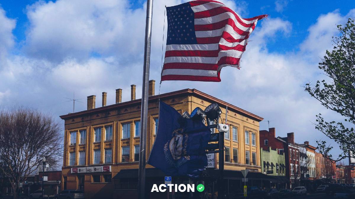 Will U.S. Invade Iran Before 2027? Polymarket Predictions article feature image