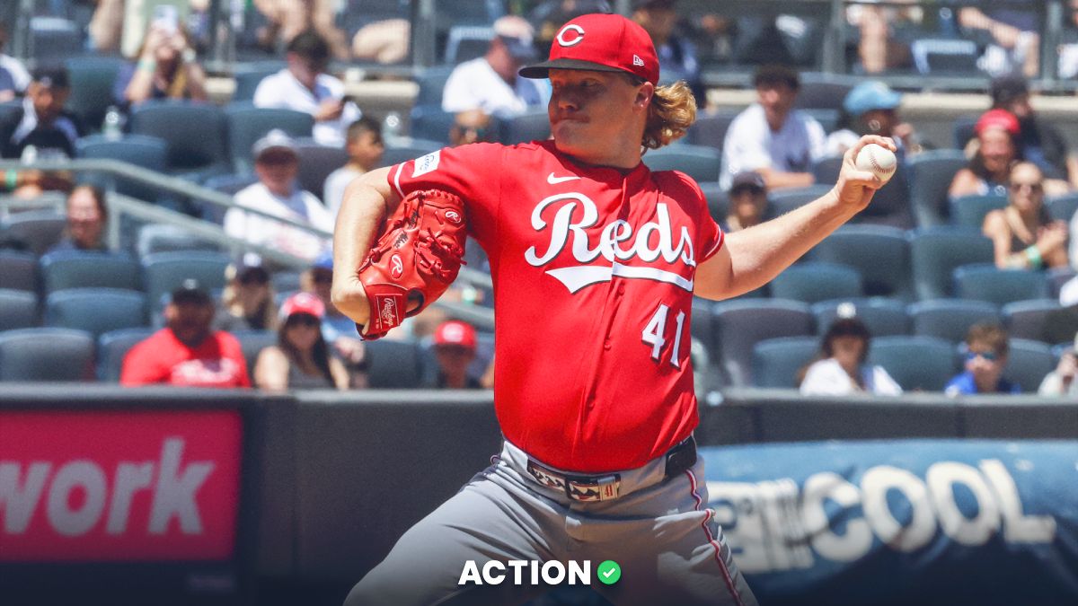 Reds vs Brewers: Plenty of Scoring Chances in Milwaukee Image