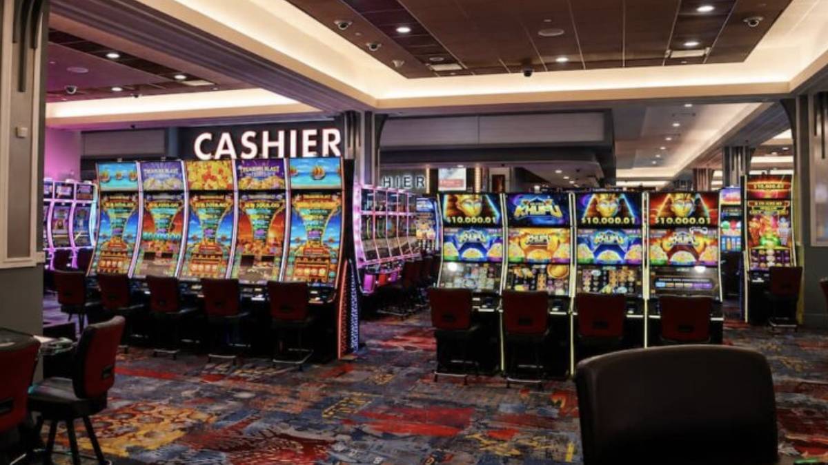 Resorts World NYC gaming floor with live dealers and expanded slot machines