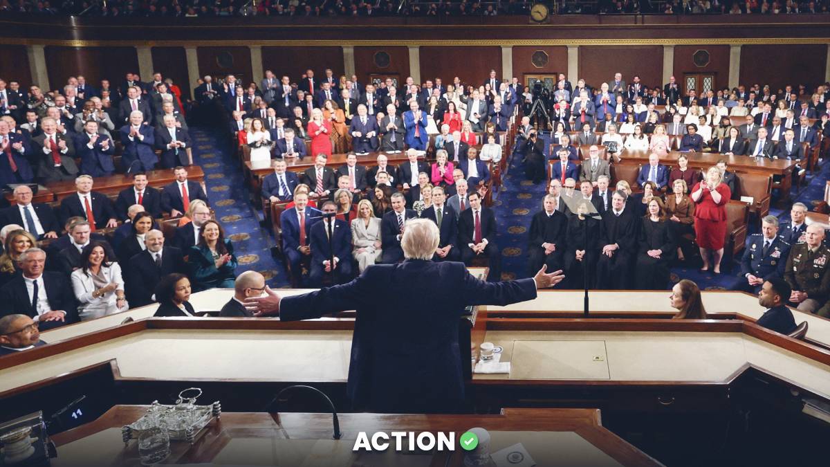Trump Teleprompter Operator Allegedly Made $100K Betting on His Speeches