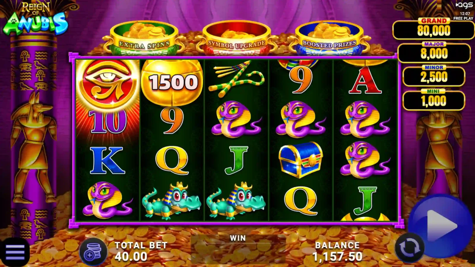 The Reign of Anubis slot interface