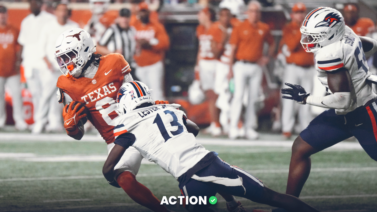 College Football National Championship Odds: Longhorns, Buckeyes Top the Board Image