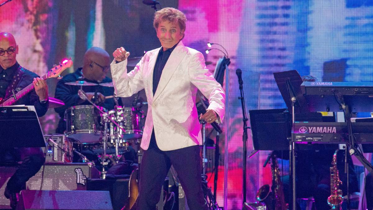 Barry Manilow performs live at the International Theater at Westgate Las Vegas Resort & Casino