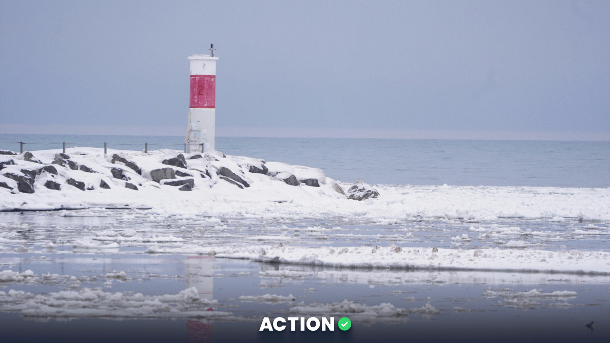 When Will Apple Maps Rename Lake Ontario to Lake America?