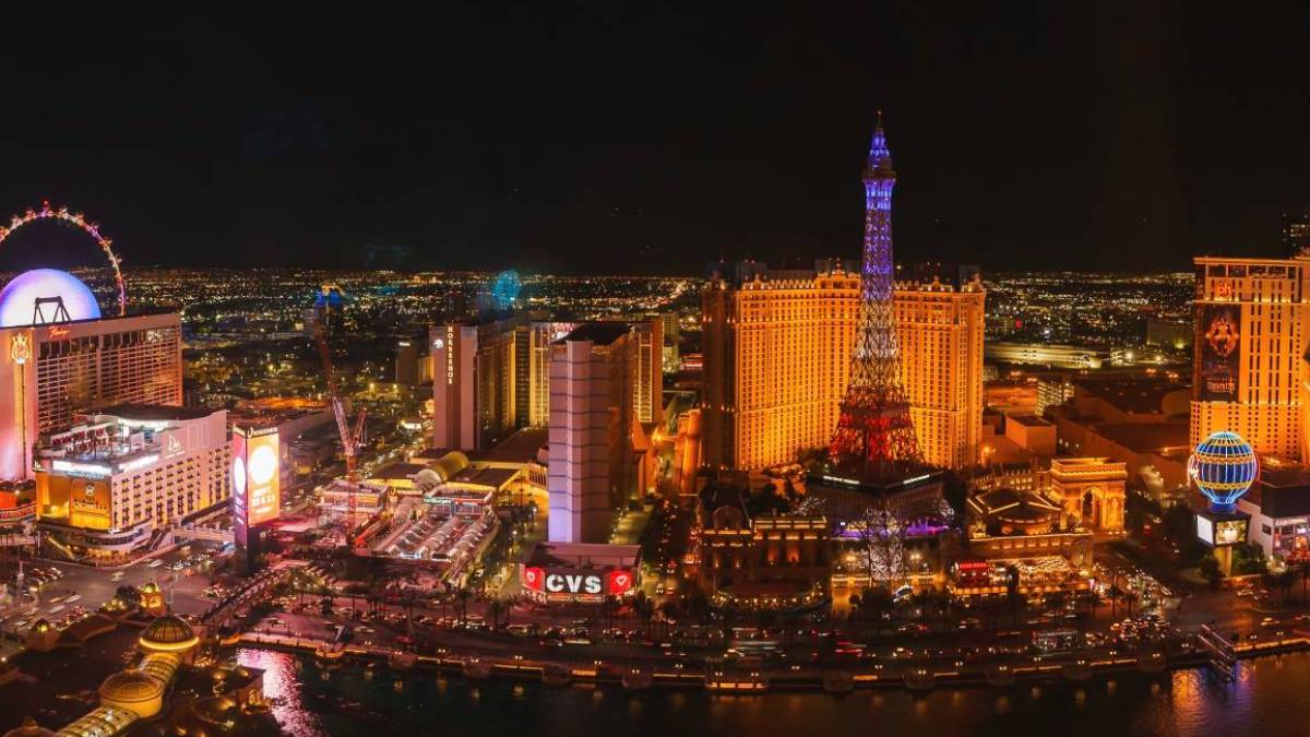 Las Vegas ranked first overall in Casino Streamers’ casino-destination study, driven by its large number of casinos and global search interest.