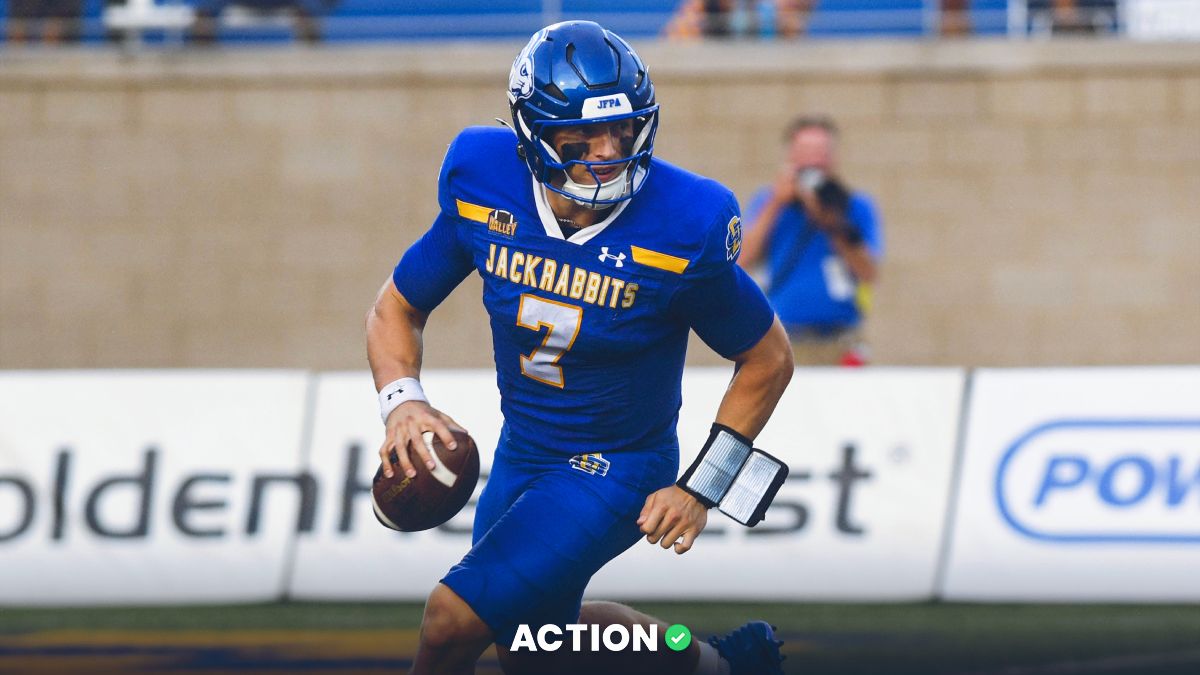 South Dakota State vs Northwestern Prediction, Pick, College Football Odds for Saturday, September 5 article feature image