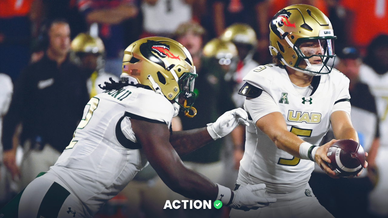 Navy vs. UAB: Blazers burn Midshipmen Image