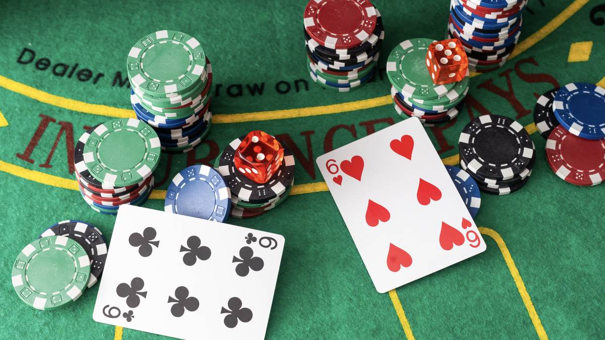 Casinos in hawaii could have table games.