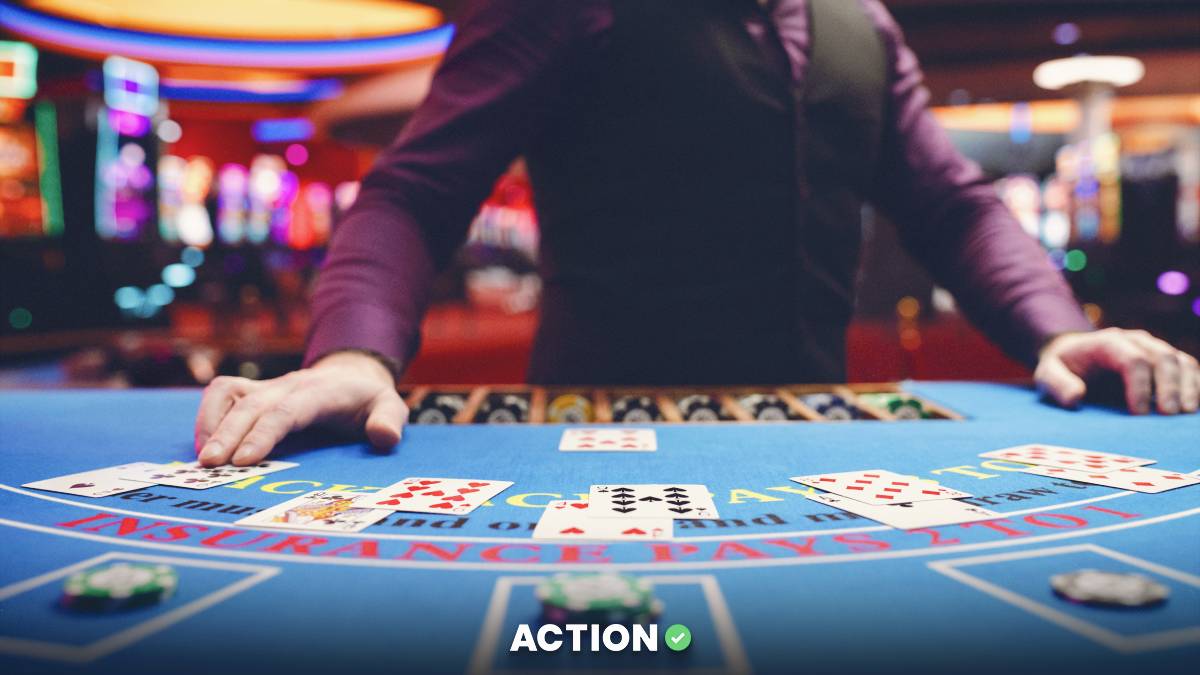 Venetian Las Vegas Switches to Slide Dealing for Poker Safety