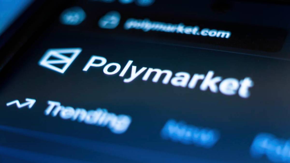 Polymarket US adds user protection features as the Kalshi vs Polymarket prediction market debate grows.