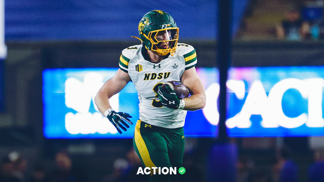 Wyoming vs North Dakota State Prediction, Pick, NCAAF Odds for Saturday, October 3 article feature image