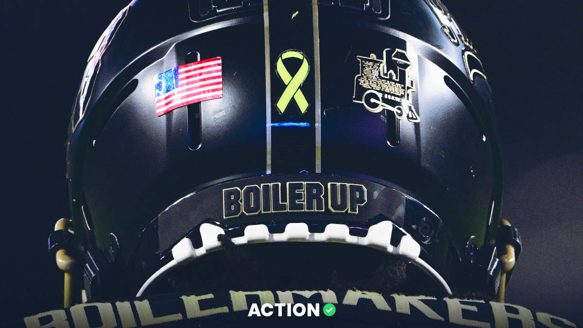 College Football Friday Odds: 3 Hot Player Props in Memphis vs Tulane, Washington vs Purdue