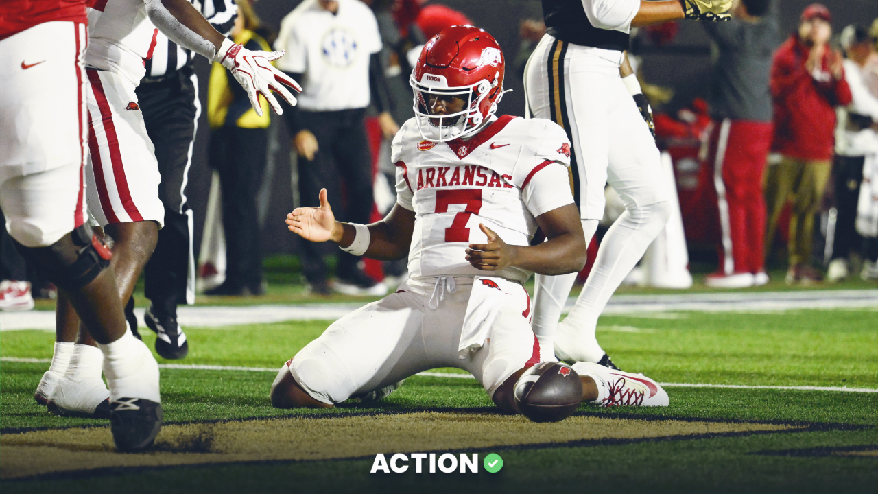 Missouri vs. Arkansas: Hogs Hang Around Image