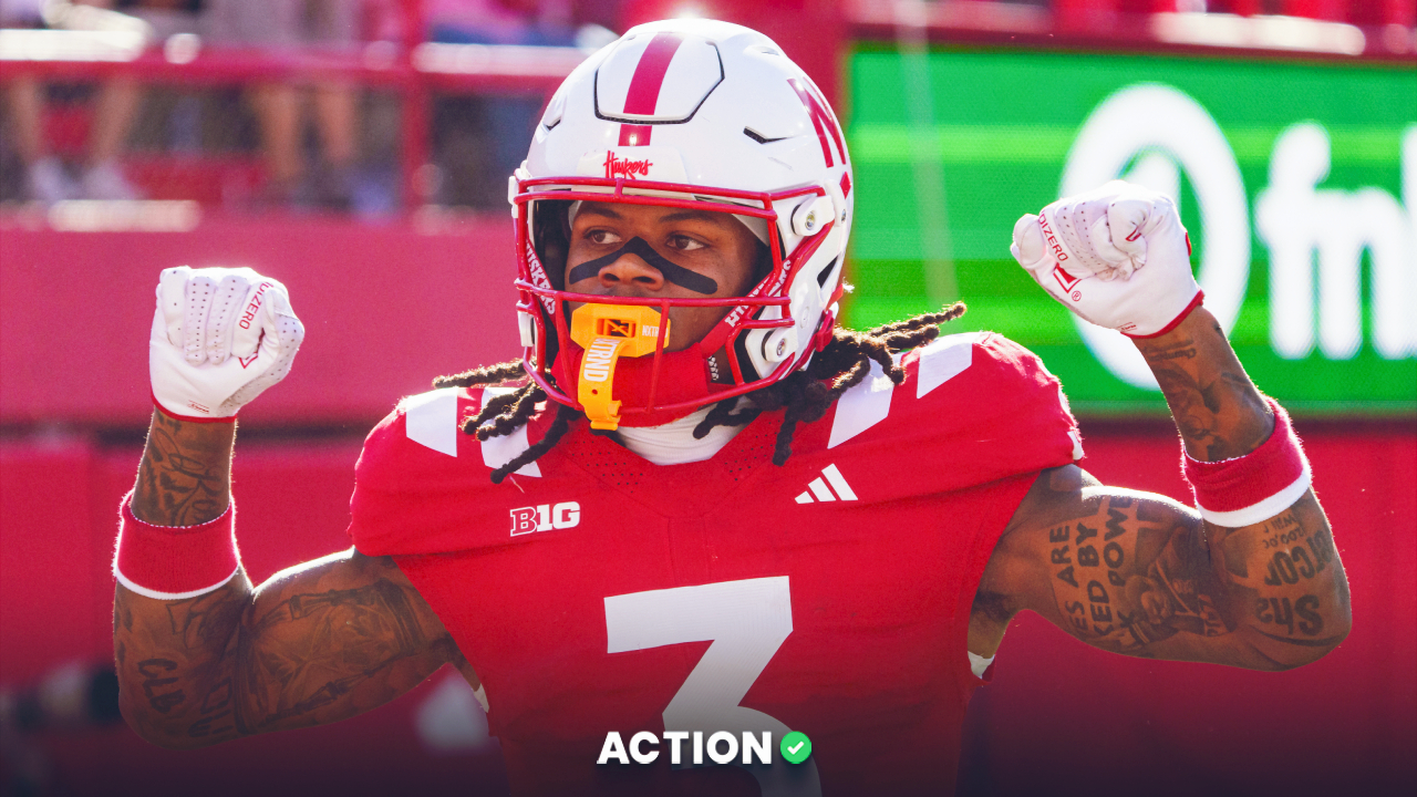 Nebraska vs Oregon: Follow the Trends Image